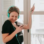 27 Top Wellness Podcasts Recommended by Health Professionals