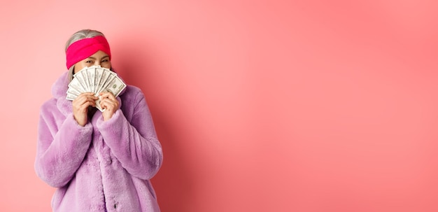 Menopause: 5 Insights from a TV Superstar You Won’t Want to Miss