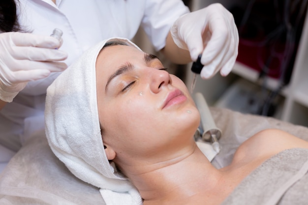 Subtle Anti-Aging Treatments That Keep Everyone Guessing