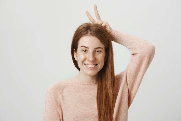 Understanding Hair Loss: 5 Common Causes and Effective Solutions